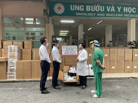 Tập đoàn Phương Trang - FUTA Group tăng cường hỗ trợ oxy cho TP.HCM - Ảnh 1. Tập đoàn Phương Trang - FUTA Group tăng cường hỗ trợ oxy cho TP.HCM - Ảnh 1.