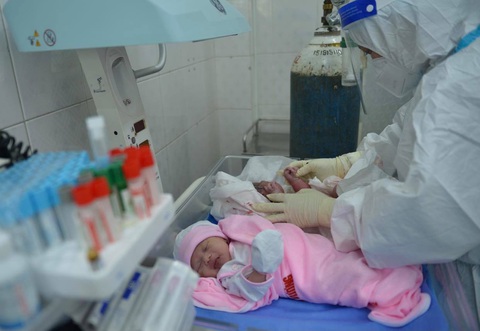 Gian nan bầu bì, vượt cạn mùa dịch - Kỳ 3: Nỗi lo bầu bì trong tâm dịch - Ảnh 1. Gian nan bầu bì, vượt cạn mùa dịch - Kỳ 3: Nỗi lo bầu bì trong tâm dịch - Ảnh 1.