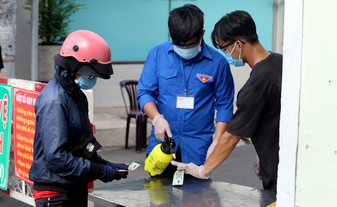 Đề xuất huy động bộ đội xuất ngũ và lực lượng bảo vệ tham gia phòng, chống dịch tại TP.HCM - Ảnh 1. Đề xuất huy động bộ đội xuất ngũ và lực lượng bảo vệ tham gia phòng, chống dịch tại TP.HCM - Ảnh 1.
