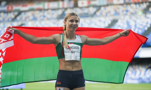 Người đẹp điền kinh Belarus bị buộc rời khỏi Olympic Tokyo bằng vũ lực? - Ảnh 2. Người đẹp điền kinh Belarus bị buộc rời khỏi Olympic Tokyo bằng vũ lực? - Ảnh 2.