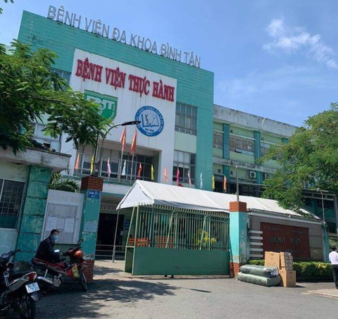 Bệnh viện Đa khoa Bình Tân hoàn trả viện phí cho người chết vì COVID-19 - Ảnh 1. Bệnh viện Đa khoa Bình Tân hoàn trả viện phí cho người chết vì COVID-19 - Ảnh 1.