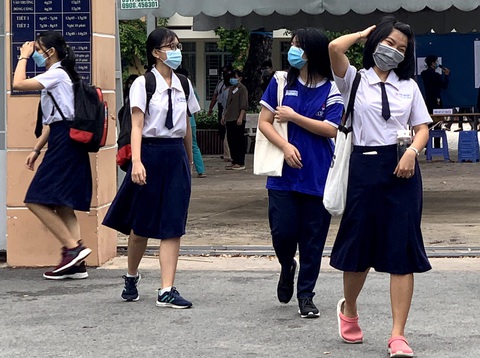 Thêm nhiều trường đại học công bố điểm nhận hồ sơ xét tuyển - Ảnh 1. Thêm nhiều trường đại học công bố điểm nhận hồ sơ xét tuyển - Ảnh 1.