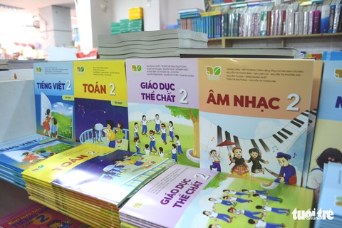 Cách dùng sách giáo khoa điện tử như thế nào? - Ảnh 1. Cách dùng sách giáo khoa điện tử như thế nào? - Ảnh 1.