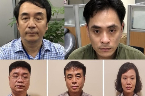 Ông Trần Hùng bị cáo buộc bảo kê đường dây 3,2 triệu quyển sách giả - Ảnh 1. Ông Trần Hùng bị cáo buộc bảo kê đường dây 3,2 triệu quyển sách giả - Ảnh 1.