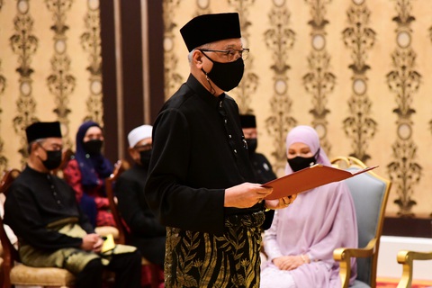 Tân thủ tướng Malaysia nhậm chức giữa dịch bệnh căng thẳng - Ảnh 1. Tân thủ tướng Malaysia nhậm chức giữa dịch bệnh căng thẳng - Ảnh 1.