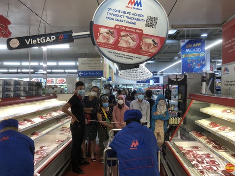 Siêu thị khẳng định đã tăng lượng hàng trữ gấp nhiều lần - Ảnh 2. Siêu thị khẳng định đã tăng lượng hàng trữ gấp nhiều lần - Ảnh 2.