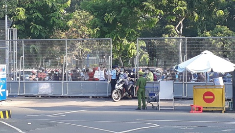 Siêu thị khẳng định đã tăng lượng hàng trữ gấp nhiều lần - Ảnh 3. Siêu thị khẳng định đã tăng lượng hàng trữ gấp nhiều lần - Ảnh 3.