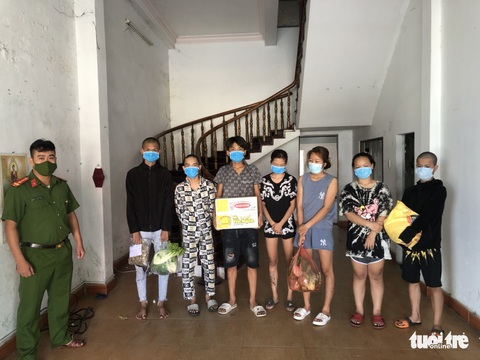 Tình người nồng hậu Đà Nẵng dành tặng người xa xứ - Ảnh 1. Tình người nồng hậu Đà Nẵng dành tặng người xa xứ - Ảnh 1.