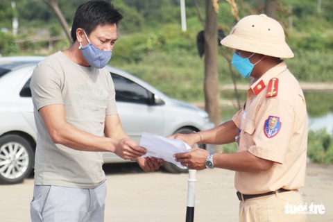 Tất cả người dân TP Vinh phải ở yên trong nhà từ 0h ngày 23-8 - Ảnh 1. Tất cả người dân TP Vinh phải ở yên trong nhà từ 0h ngày 23-8 - Ảnh 1.