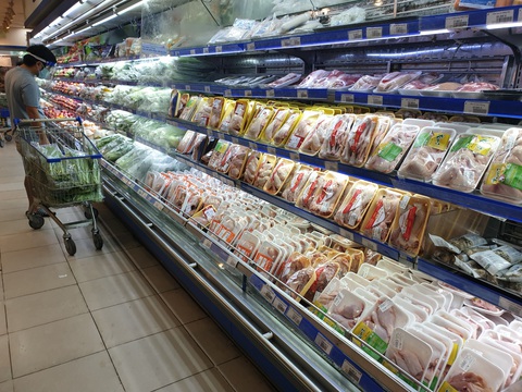 Sáng 23-8: Siêu thị vắng bóng người, nhiều điểm bán đã chuyển hàng đến dân thông qua chính quyền - Ảnh 5. Sáng 23-8: Siêu thị vắng bóng người, nhiều điểm bán đã chuyển hàng đến dân thông qua chính quyền - Ảnh 5.