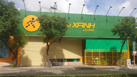 Sáng 23-8: Siêu thị vắng bóng người, nhiều điểm bán đã chuyển hàng đến dân thông qua chính quyền - Ảnh 2. Sáng 23-8: Siêu thị vắng bóng người, nhiều điểm bán đã chuyển hàng đến dân thông qua chính quyền - Ảnh 2.