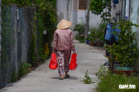 200.000 phần quà 0 đồng đang đến tay người dân khó khăn - Ảnh 10. 200.000 phần quà 0 đồng đang đến tay người dân khó khăn - Ảnh 10.