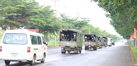 Trung đoàn Cảnh sát cơ động Tây Nguyên chi viện cho Bà Rịa - Vũng Tàu chống dịch - Ảnh 5. Trung đoàn Cảnh sát cơ động Tây Nguyên chi viện cho Bà Rịa - Vũng Tàu chống dịch - Ảnh 5.