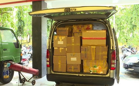 Thu giữ tang vật ước tính nhiều tỉ đồng trong đường dây sản xuất, buôn bán thuốc giả - Ảnh 1. Thu giữ tang vật ước tính nhiều tỉ đồng trong đường dây sản xuất, buôn bán thuốc giả - Ảnh 1.