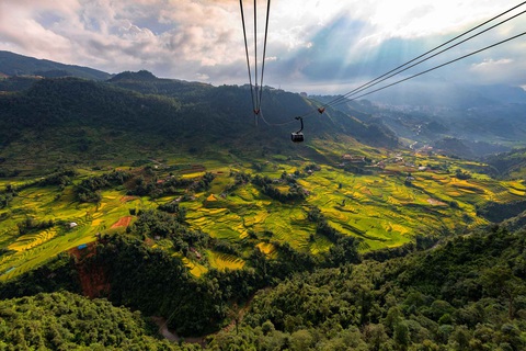 Sa Pa và câu chuyện văn hóa thăng hoa nhờ du lịch - Ảnh 2. Sa Pa và câu chuyện văn hóa thăng hoa nhờ du lịch - Ảnh 2.