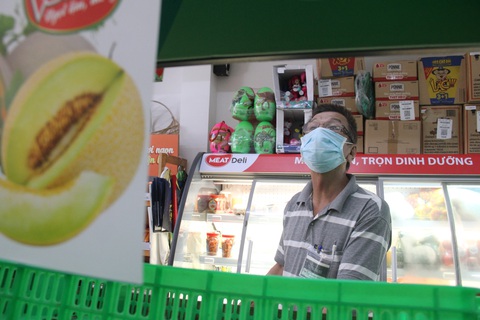 Đà Nẵng: Vùng đỏ, vùng vàng tiếp tục tại chỗ, vùng xanh cao hơn chỉ thị 16 sau 26-8 - Ảnh 2. Đà Nẵng: Vùng đỏ, vùng vàng tiếp tục tại chỗ, vùng xanh cao hơn chỉ thị 16 sau 26-8 - Ảnh 2.