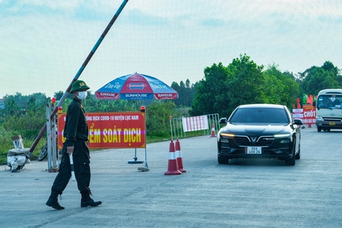 Các ổ dịch ở Bắc Giang đang dần được kiểm soát - Ảnh 1. Các ổ dịch ở Bắc Giang đang dần được kiểm soát - Ảnh 1.