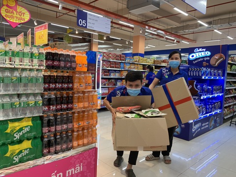 Sau khi bị phản ánh bán giá cao, nhiều siêu thị sẽ tính toán lại combo hàng - Ảnh 2. Sau khi bị phản ánh bán giá cao, nhiều siêu thị sẽ tính toán lại combo hàng - Ảnh 2.