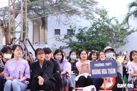 Đại học Đà Nẵng công bố điểm sàn xét tuyển theo kết quả thi THPT - Ảnh 1. Đại học Đà Nẵng công bố điểm sàn xét tuyển theo kết quả thi THPT - Ảnh 1.