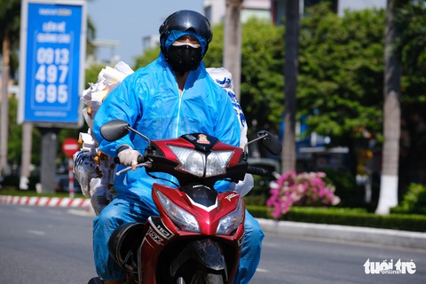 Đà Nẵng: Siêu thị hụt hàng thịt và thủy sản, cần sớm khôi phục lò mổ, cảng cá - Ảnh 2. Đà Nẵng: Siêu thị hụt hàng thịt và thủy sản, cần sớm khôi phục lò mổ, cảng cá - Ảnh 2.