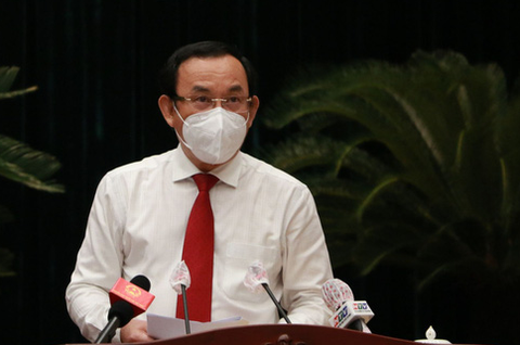 Ông Nguyễn Thành Phong chia sẻ rất áy náy khi rời TP.HCM lúc này - Ảnh 1. Ông Nguyễn Thành Phong chia sẻ rất áy náy khi rời TP.HCM lúc này - Ảnh 1.