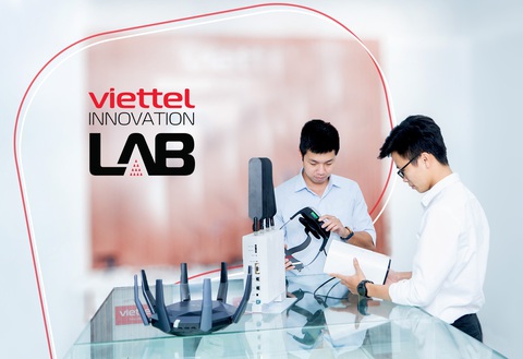 Viettel vận hành phòng lab mở hiện đại miễn phí cho cộng đồng phát triển công nghệ 4.0 - Ảnh 1. Viettel vận hành phòng lab mở hiện đại miễn phí cho cộng đồng phát triển công nghệ 4.0 - Ảnh 1.