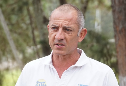 HLV Guillaume Graechen: Công Phượng có thể đã tốt hơn nếu đến Ligue 2 - Ảnh 2. HLV Guillaume Graechen: Công Phượng có thể đã tốt hơn nếu đến Ligue 2 - Ảnh 2.