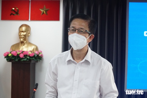 1/5 số hộ dân có nhu cầu tại TP.HCM được đi chợ giúp mỗi ngày - Ảnh 2. 1/5 số hộ dân có nhu cầu tại TP.HCM được đi chợ giúp mỗi ngày - Ảnh 2.