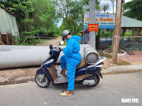 Vì sao Bà Rịa - Vũng Tàu phải kéo dài chỉ thị 16? - Ảnh 3. Vì sao Bà Rịa - Vũng Tàu phải kéo dài chỉ thị 16? - Ảnh 3.