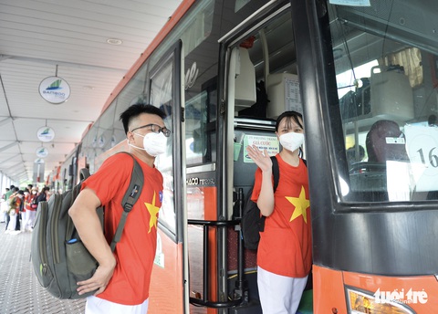 Hơn 670 giảng viên và sinh viên bay vào hỗ trợ TP.HCM chống dịch - Ảnh 5. Hơn 670 giảng viên và sinh viên bay vào hỗ trợ TP.HCM chống dịch - Ảnh 5.
