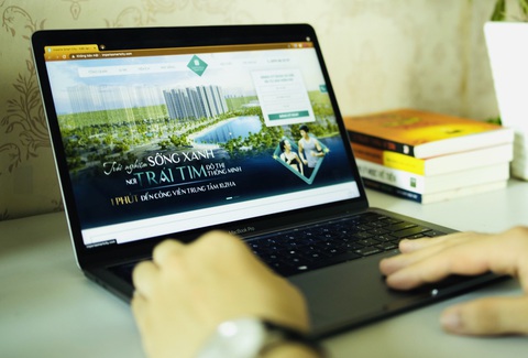 Cùng MC Việt Anh săn nhà giá hời mùa dịch - Ảnh 2. Cùng MC Việt Anh săn nhà giá hời mùa dịch - Ảnh 2.