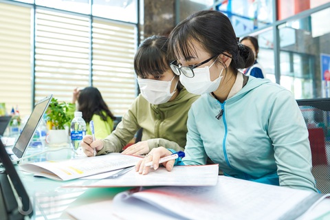 Tuyển sinh đại học, cao đẳng 2021: Nhập học bằng học bạ thấp kỷ lục - Ảnh 1. Tuyển sinh đại học, cao đẳng 2021: Nhập học bằng học bạ thấp kỷ lục - Ảnh 1.