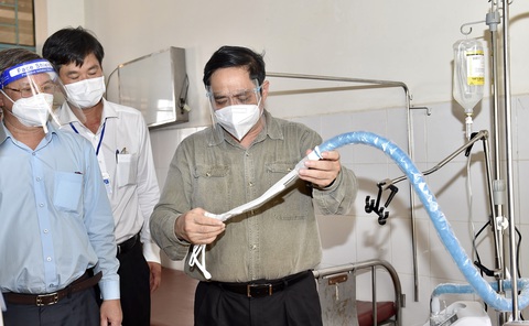 Thủ tướng thăm hỏi, động viên nhân dân Đồng Nai yên tâm, tích cực chống dịch - Ảnh 5. Thủ tướng thăm hỏi, động viên nhân dân Đồng Nai yên tâm, tích cực chống dịch - Ảnh 5.
