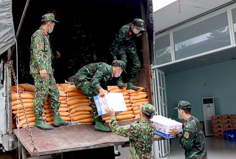 Đồng Tháp gửi hàng hóa, nông sản đến TP.HCM và Bình Dương - Ảnh 1. Đồng Tháp gửi hàng hóa, nông sản đến TP.HCM và Bình Dương - Ảnh 1.