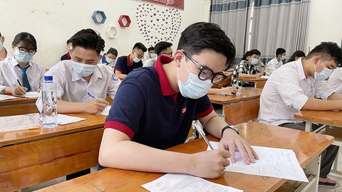 Quảng Ninh hỗ trợ 100% học phí cho học sinh từ mầm non đến THPT năm học 2021-2022 - Ảnh 1. Quảng Ninh hỗ trợ 100% học phí cho học sinh từ mầm non đến THPT năm học 2021-2022 - Ảnh 1.