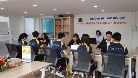 Vào học tại GDU, sinh viên bớt nỗi lo học phí - Ảnh 1. Vào học tại GDU, sinh viên bớt nỗi lo học phí - Ảnh 1.