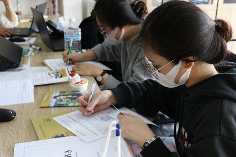 Vào học tại GDU, sinh viên bớt nỗi lo học phí - Ảnh 2. Vào học tại GDU, sinh viên bớt nỗi lo học phí - Ảnh 2.