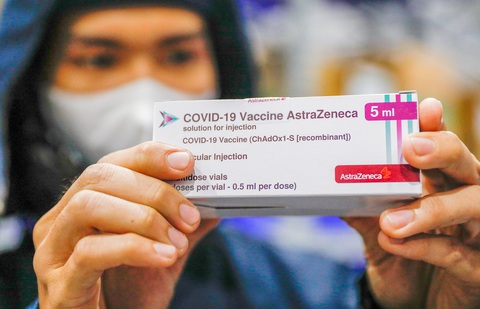 Thêm hơn 1,4 triệu liều vắc xin AstraZeneca về đến TP.HCM - Ảnh 1. Thêm hơn 1,4 triệu liều vắc xin AstraZeneca về đến TP.HCM - Ảnh 1.