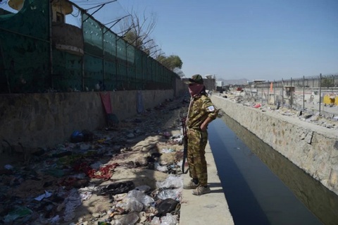 Mỹ không kích trả thù IS-K ở Afghanistan - Ảnh 1. Mỹ không kích trả thù IS-K ở Afghanistan - Ảnh 1.