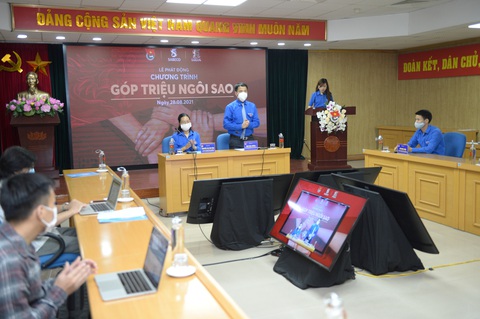 Góp triệu ngôi sao gây quỹ hỗ trợ hộ kinh doanh chịu ảnh hưởng vì dịch ở TP.HCM - Ảnh 1. Góp triệu ngôi sao gây quỹ hỗ trợ hộ kinh doanh chịu ảnh hưởng vì dịch ở TP.HCM - Ảnh 1.
