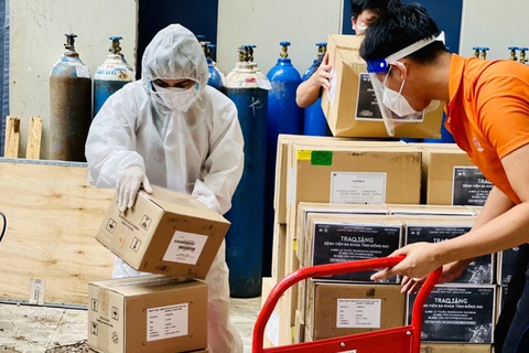 Đồng Nai tiếp nhận 6.000 lọ thuốc Remdesivir hỗ trợ điều trị COVID-19 - Ảnh 1. Đồng Nai tiếp nhận 6.000 lọ thuốc Remdesivir hỗ trợ điều trị COVID-19 - Ảnh 1.