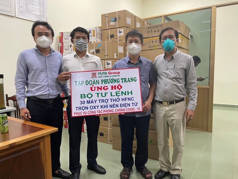 Tập đoàn Phương Trang hỗ trợ thiết bị y tế cho hàng chục bệnh viện điều trị COVID-19 - Ảnh 1. Tập đoàn Phương Trang hỗ trợ thiết bị y tế cho hàng chục bệnh viện điều trị COVID-19 - Ảnh 1.