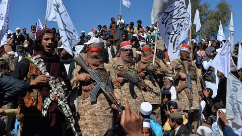 Afghanistan, ngã tư Châu Á rền tiếng súng - Kỳ 7: Bí mật hội đàm Mỹ - Taliban - Ảnh 1. Afghanistan, ngã tư Châu Á rền tiếng súng - Kỳ 7: Bí mật hội đàm Mỹ - Taliban - Ảnh 1.