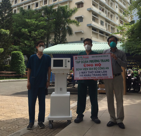 Tập đoàn Phương Trang hỗ trợ thiết bị y tế cho hàng chục bệnh viện điều trị COVID-19 - Ảnh 2. Tập đoàn Phương Trang hỗ trợ thiết bị y tế cho hàng chục bệnh viện điều trị COVID-19 - Ảnh 2.