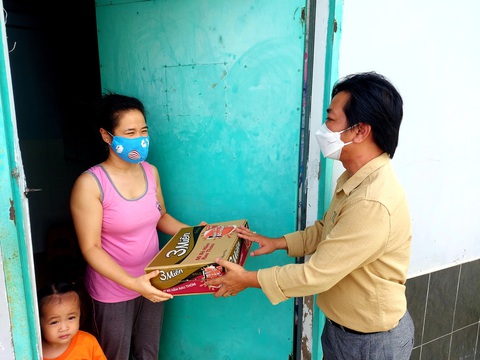 Được miễn 3 tháng tiền trọ, bọn tui mừng quá mừng luôn - Ảnh 4. Được miễn 3 tháng tiền trọ, bọn tui mừng quá mừng luôn - Ảnh 4.