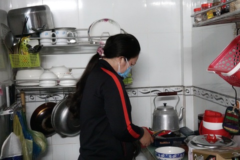 Được miễn 3 tháng tiền trọ, bọn tui mừng quá mừng luôn - Ảnh 1. Được miễn 3 tháng tiền trọ, bọn tui mừng quá mừng luôn - Ảnh 1.