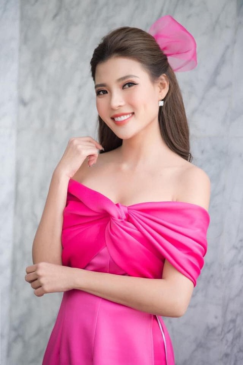 Thúy Diễm cảnh báo chiêu lừa trong mua hàng mùa dịch - Ảnh 2. Thúy Diễm cảnh báo chiêu lừa trong mua hàng mùa dịch - Ảnh 2.