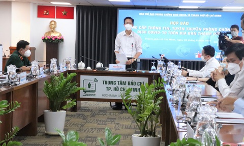 Người dân TP.HCM đã nhận 2.181 tỉ đồng và hơn 1 triệu túi an sinh - Ảnh 1. Người dân TP.HCM đã nhận 2.181 tỉ đồng và hơn 1 triệu túi an sinh - Ảnh 1.