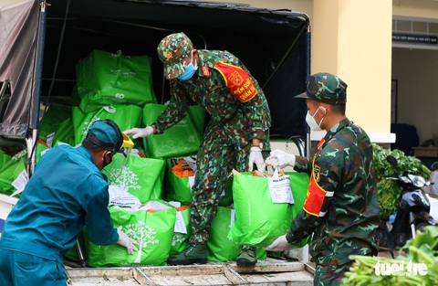 Cảm ơn bà con kiều bào dù xa xôi vẫn san sẻ với người dân quê nhà trong đại dịch - Ảnh 2. Cảm ơn bà con kiều bào dù xa xôi vẫn san sẻ với người dân quê nhà trong đại dịch - Ảnh 2.