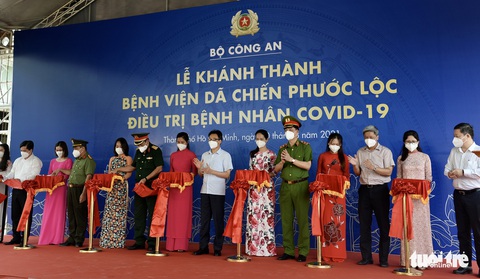 Phó thủ tướng Vũ Đức Đam: Thêm một bệnh viện, thêm hy vọng giữ lại nhiều cuộc sống - Ảnh 2. Phó thủ tướng Vũ Đức Đam: Thêm một bệnh viện, thêm hy vọng giữ lại nhiều cuộc sống - Ảnh 2.